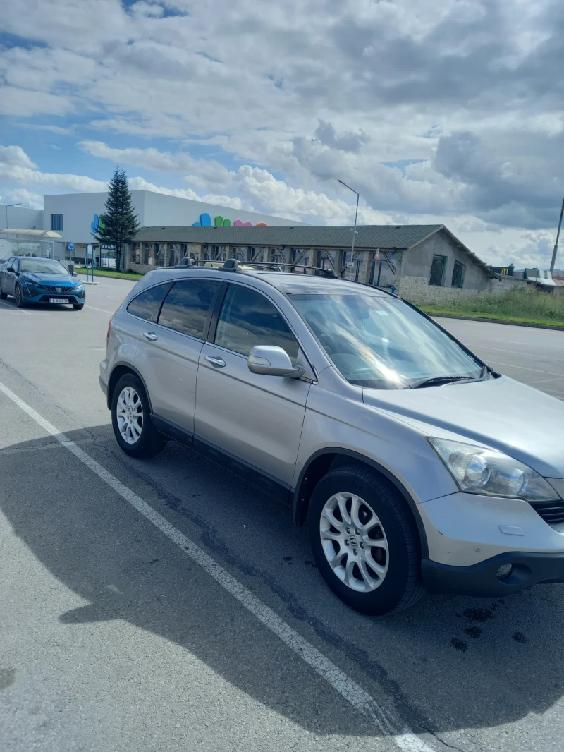 Honda Cr-v SUV, снимка 3 - Автомобили и джипове - 48676838