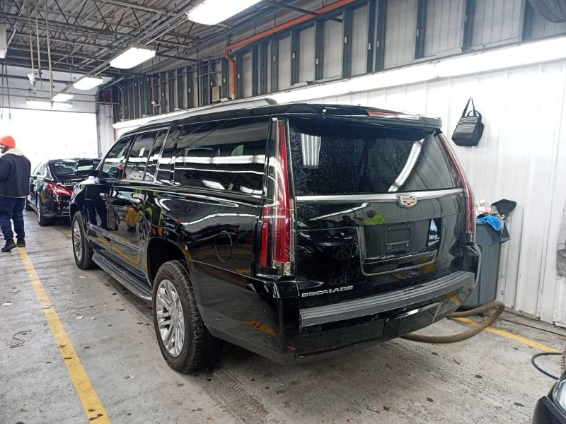 Cadillac Escalade  ESV Standard 1SA, КРАЙНА ЦЕНА, снимка 3 - Автомобили и джипове - 49028059