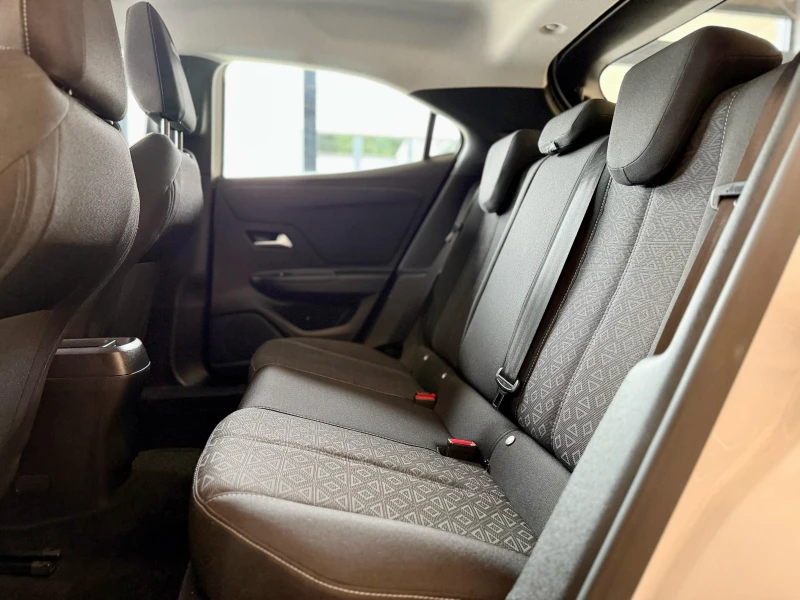 Opel Mokka Turbo* Лизинг* , снимка 12 - Автомобили и джипове - 51203999