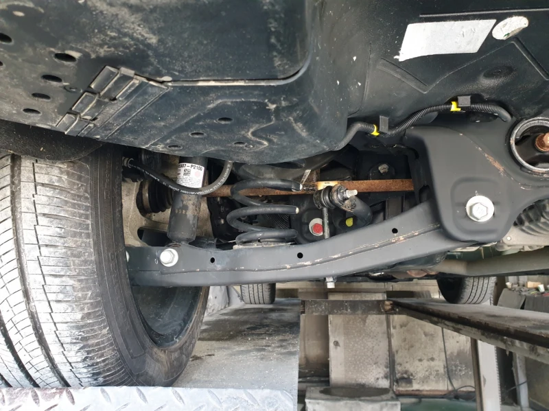 Kia Sorento 100%реални километри, Гаранция, Осигурена поддръжк, снимка 9 - Автомобили и джипове - 51415494