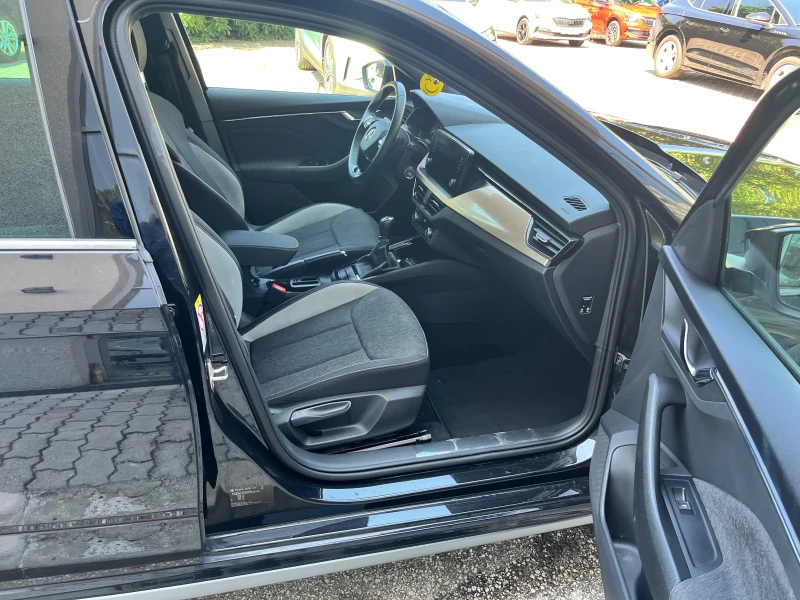 Skoda Kamiq 1.0 TSI, снимка 12 - Автомобили и джипове - 51429665