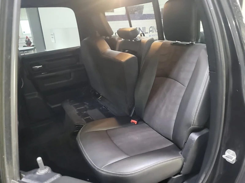 Dodge RAM 1500 * REBEL CREW CAB SHORT BED * CARFAX * БЕЗ ПЪРВОНАЧ, снимка 12 - Автомобили и джипове - 52831580