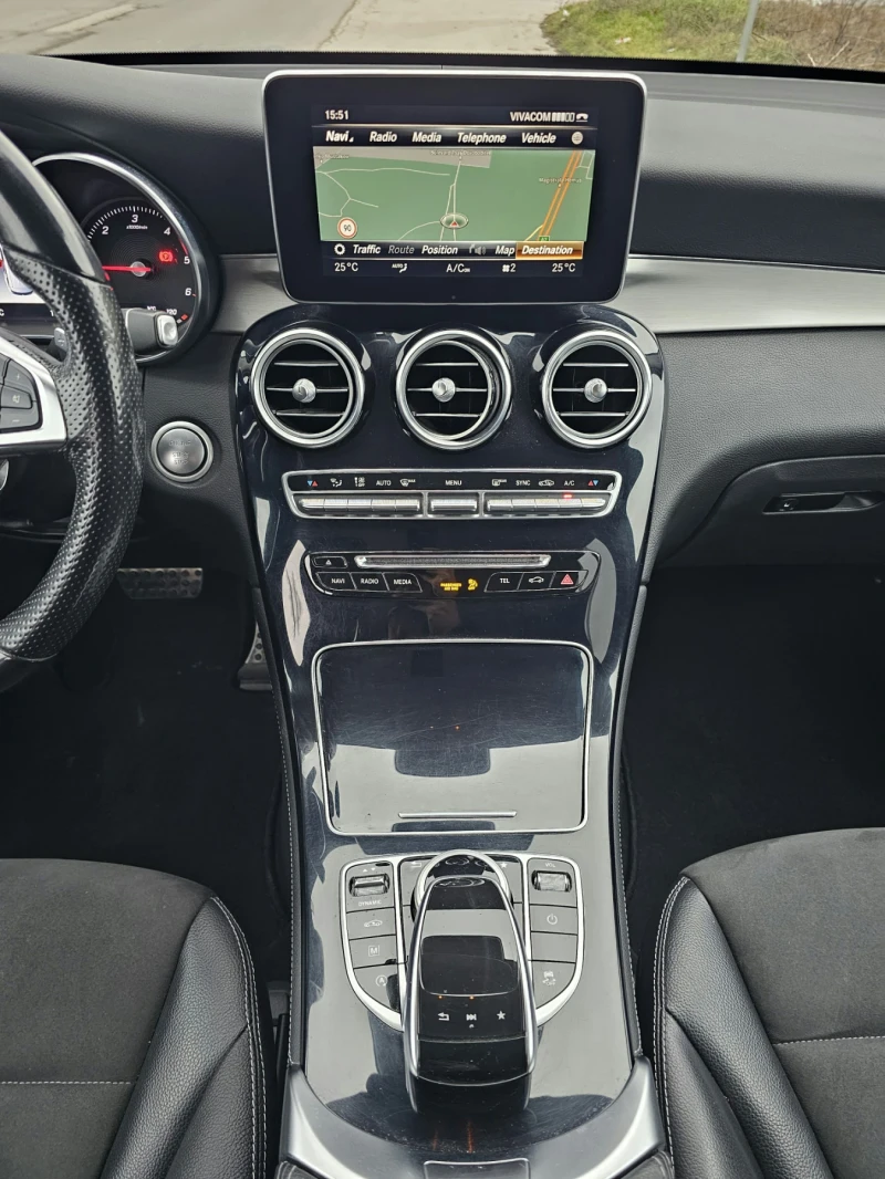 Mercedes-Benz GLC 250 CDI, 4MATIC, AMG, 88000км.!, снимка 11 - Автомобили и джипове - 53298111
