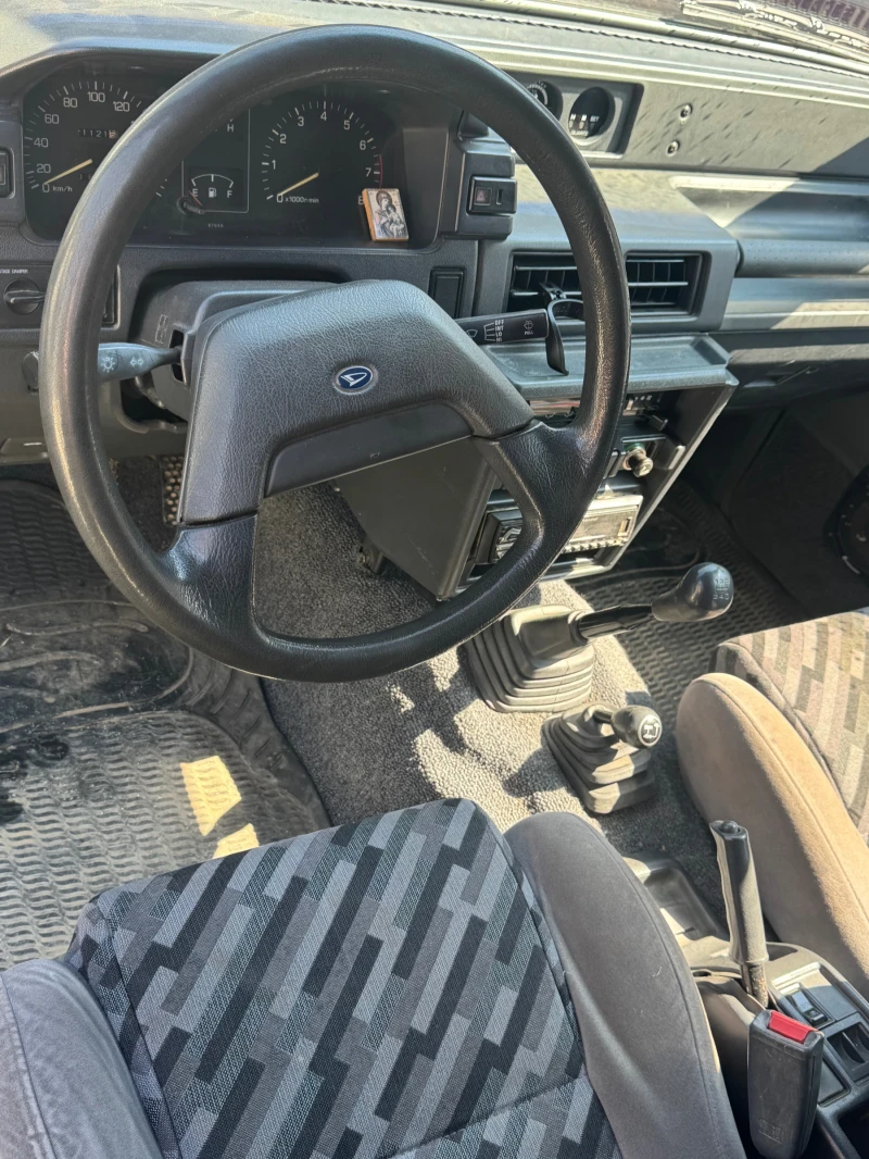 Daihatsu Feroza, снимка 6 - Автомобили и джипове - 53509595