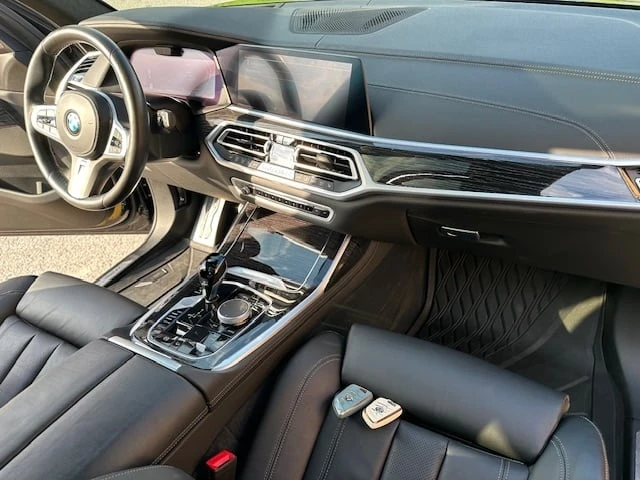 BMW X7 * xDrive40i * CARFAX *    | Mobile.bg   9