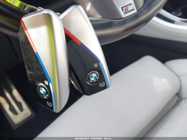 BMW X5 * xDrive* M40i* ПОДГРЕВ* ПАНОРАМА* HEAD-UP* FULL* , снимка 9 - Автомобили и джипове - 54011469
