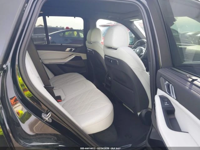 BMW X5 * xDrive* M40i* ПОДГРЕВ* ПАНОРАМА* HEAD-UP* FULL* , снимка 7 - Автомобили и джипове - 54011469