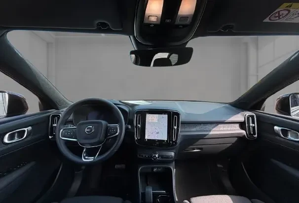 Volvo XC40 Recharge AWD = Plus = Гаранция, снимка 8 - Автомобили и джипове - 54621194