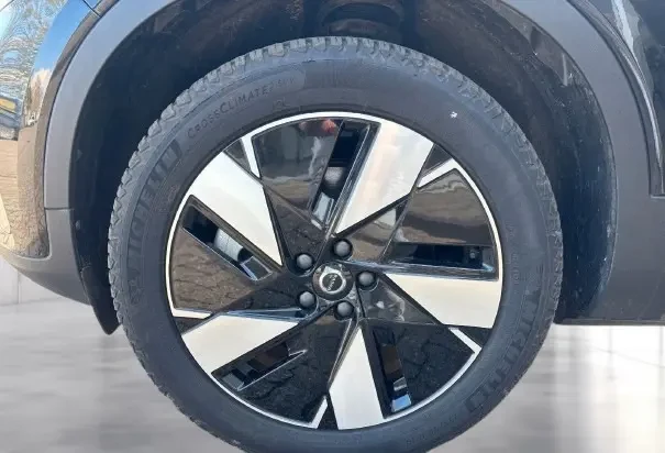 Volvo XC40 Recharge AWD = Plus = Гаранция, снимка 5 - Автомобили и джипове - 54621194