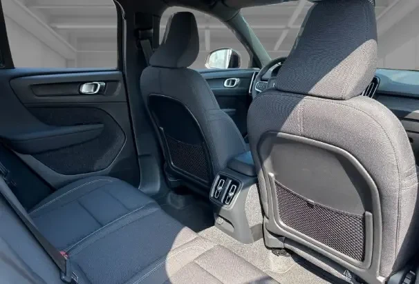 Volvo XC40 Recharge AWD = Plus = Гаранция, снимка 12 - Автомобили и джипове - 54621194