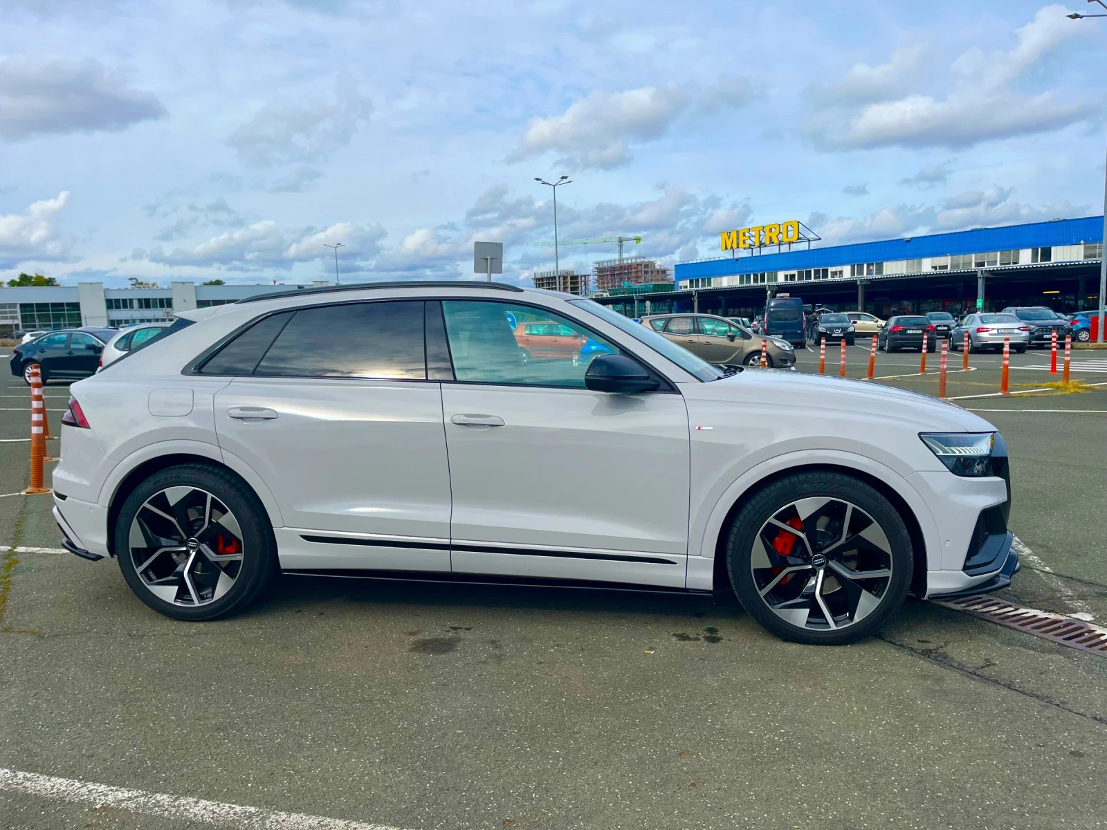 Audi Q8 5.0 MATRIX - изображение 2