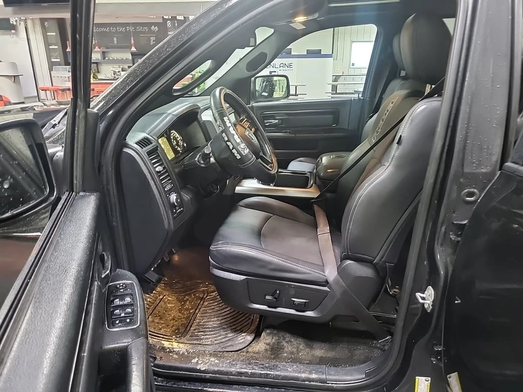 Dodge RAM 1500 * REBEL CREW CAB SHORT BED * CARFAX * ��� �������� | Mobile.bg � ����������� 5