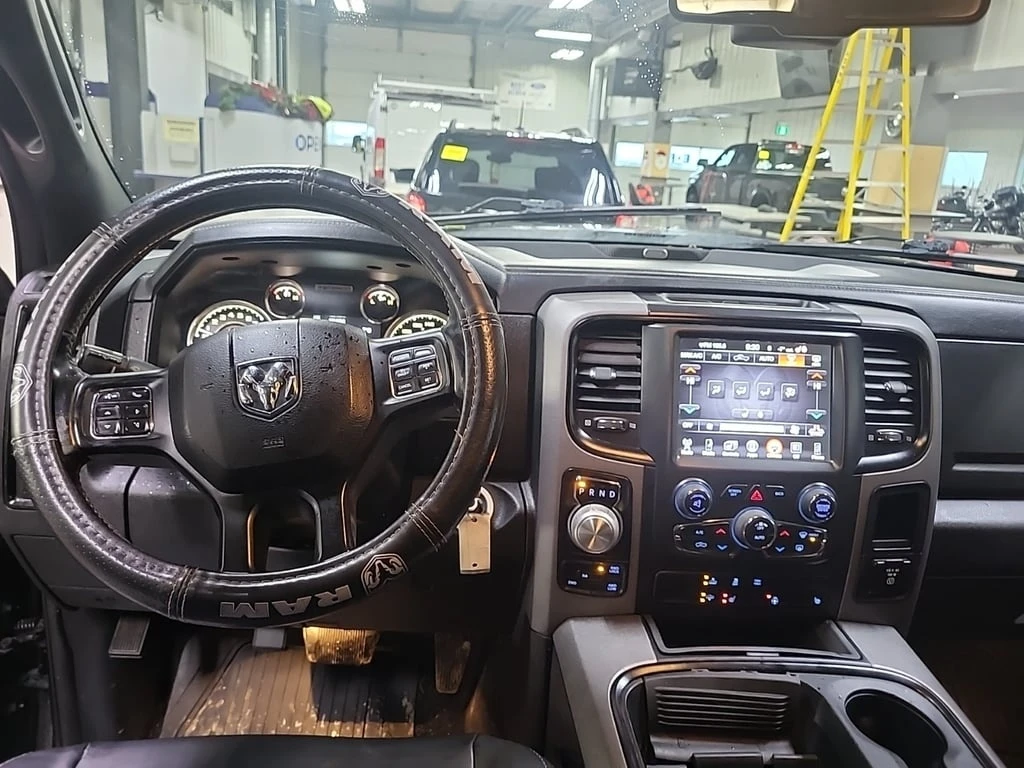 Dodge RAM 1500 * REBEL CREW CAB SHORT BED * CARFAX * ��� �������� | Mobile.bg � ����������� 10