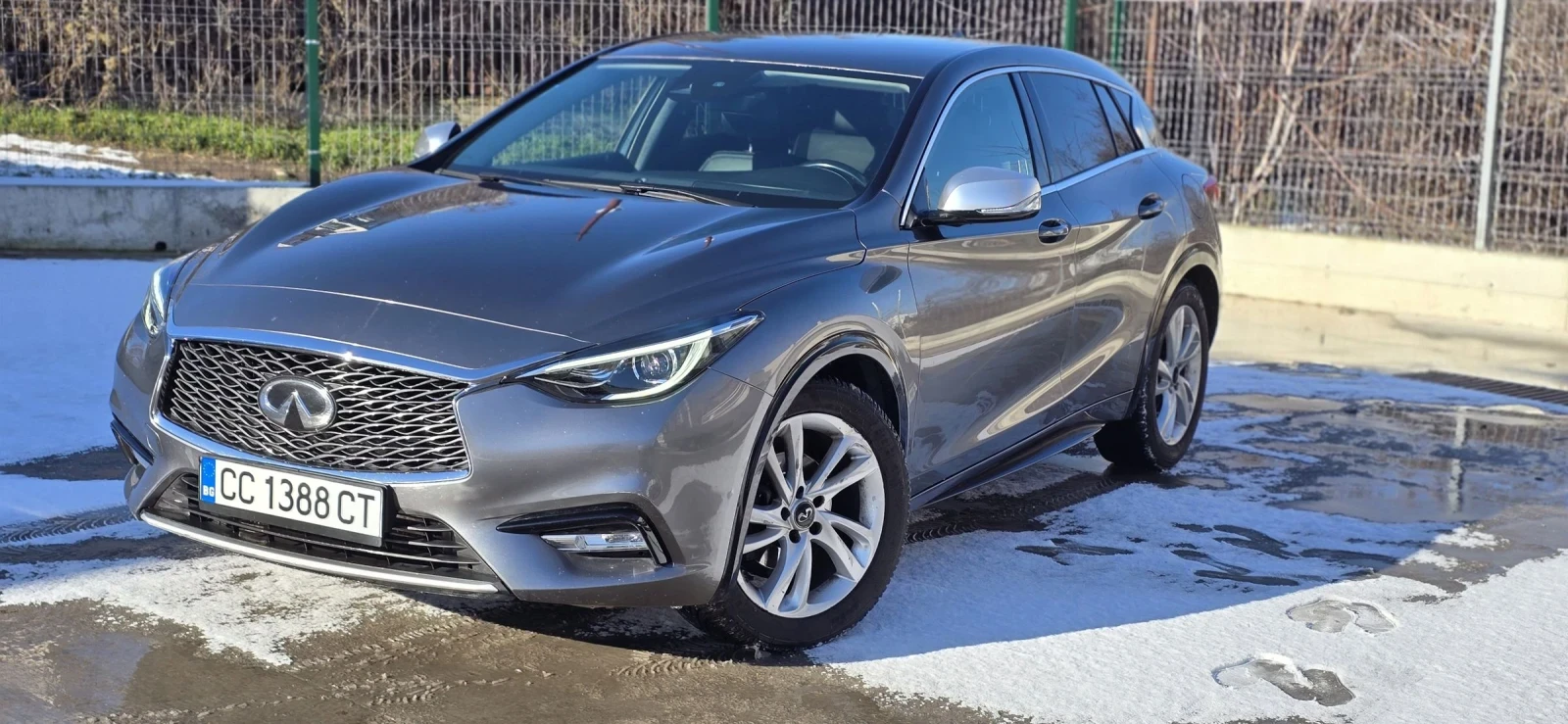 Infiniti Q30 1.5 Diesel Premium  - изображение 2