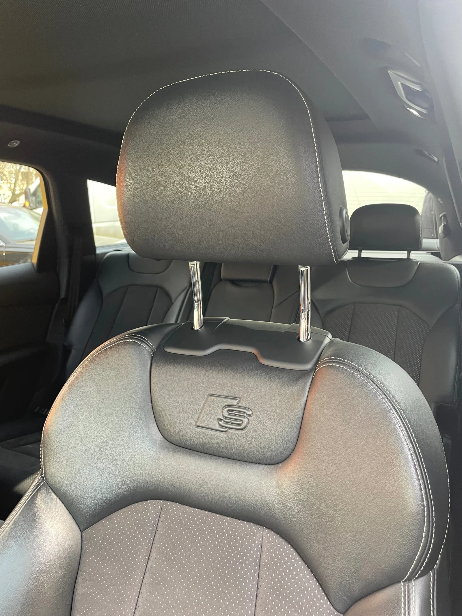 Audi Q7, снимка 11 - Автомобили и джипове - 53708615