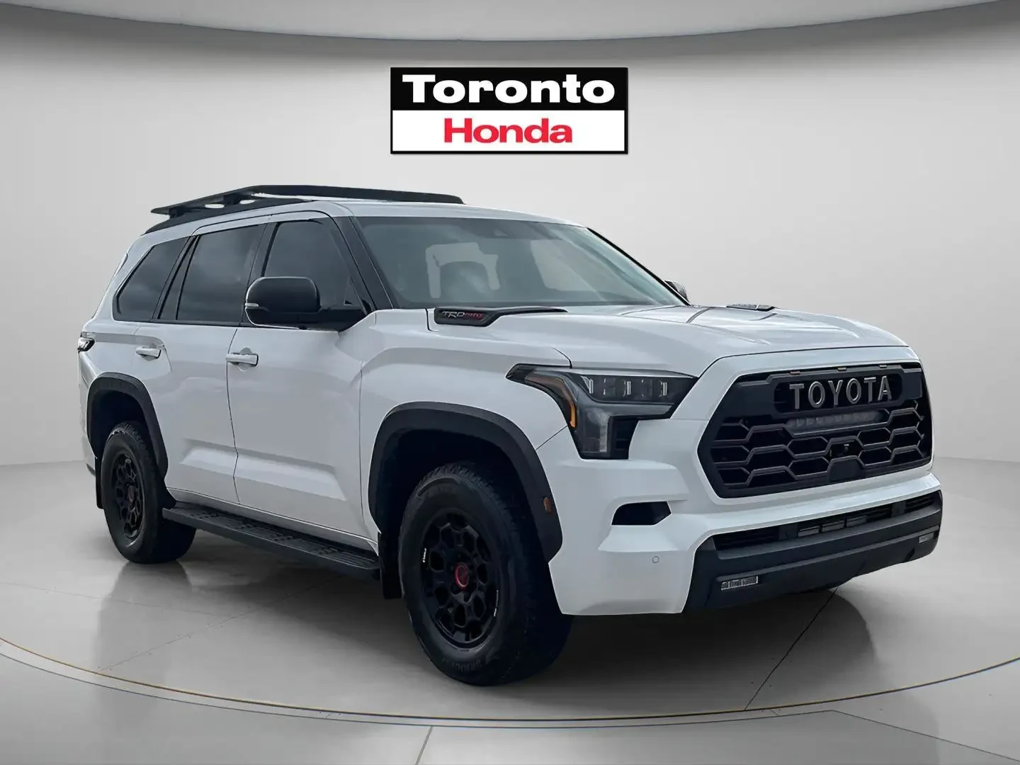 Toyota Sequoia TRD PRO, снимка 3 - Автомобили и джипове - 53986328