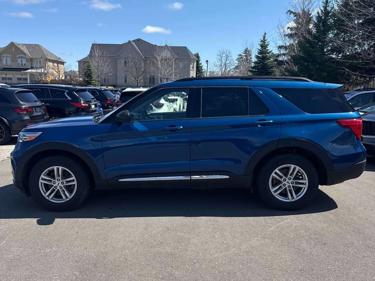 Ford Explorer XLT/ПОДГРЕВИ/БЕЗ ИНЦИДЕНТИ, снимка 3 - Автомобили и джипове - 54294851