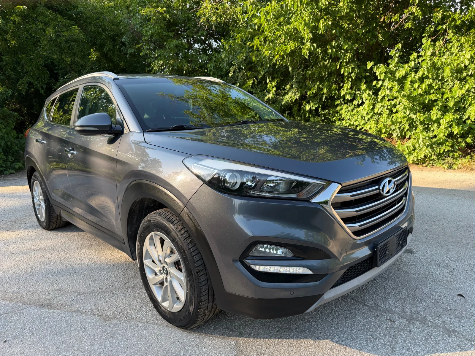 Hyundai Tucson 1.7D 6-ск НАВИ ЛЕД КАМЕРА ПОДГРЕВ КЕЙЛЕС АВТОПИЛОТ