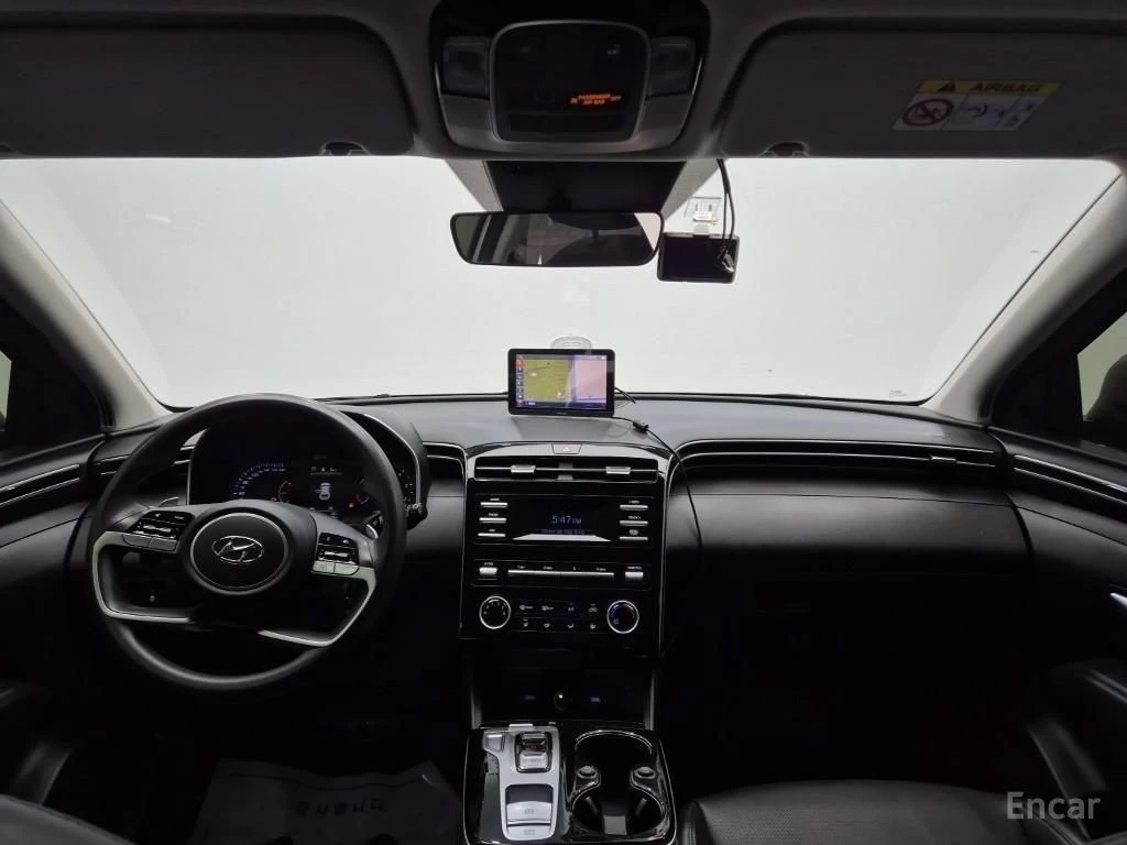 Hyundai Tucson 2.0D Modern 4x4* ПОДГРЕВ* КАМЕРА* КРАЙНА ЦЕНА* , снимка 6 - Автомобили и джипове - 55219185