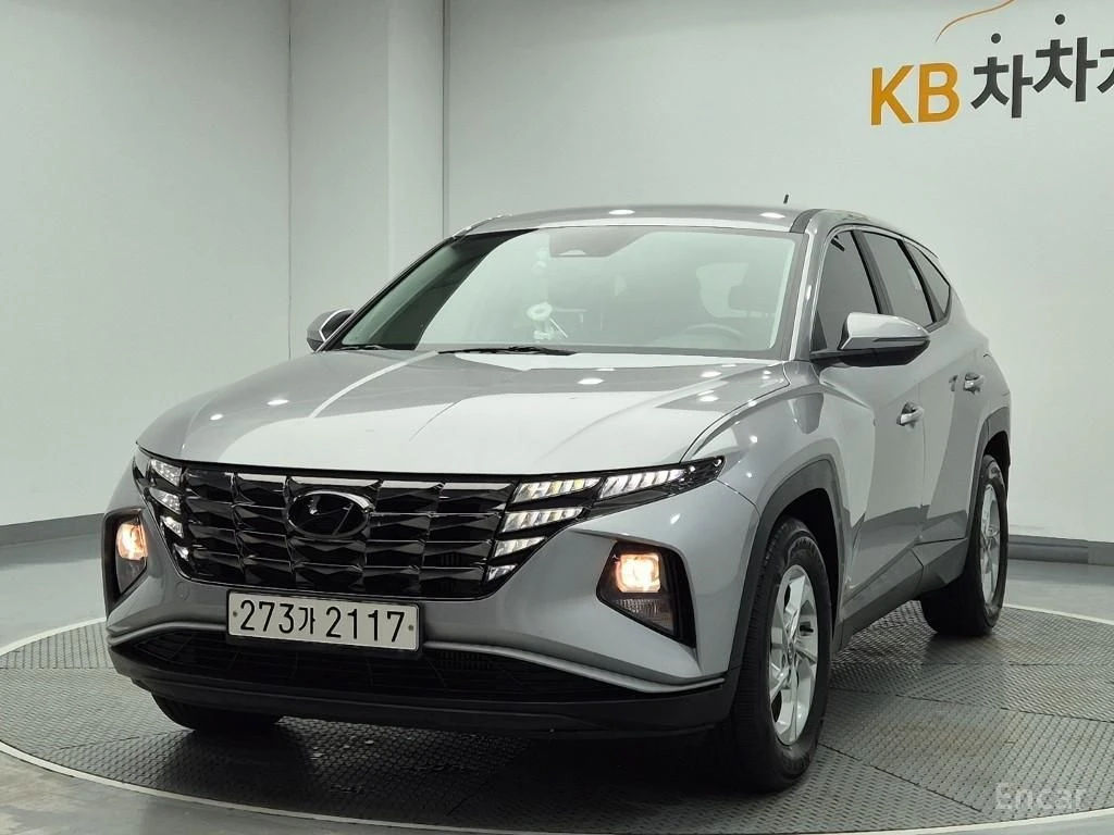 Hyundai Tucson 2.0D Modern 4x4* ПОДГРЕВ* КАМЕРА* КРАЙНА ЦЕНА* , снимка 2 - Автомобили и джипове - 55219185