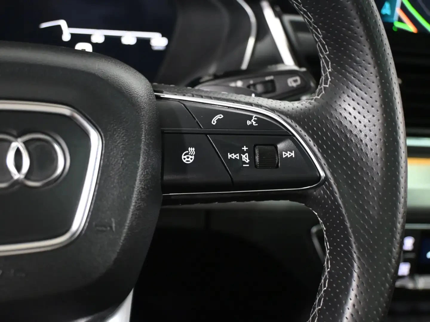 Audi Q5 PROGRESSIV S LINE ЦЕНА ДО БЪЛГАРИЯ АВТОКРЕДИТ, снимка 13 - Автомобили и джипове - 55752594