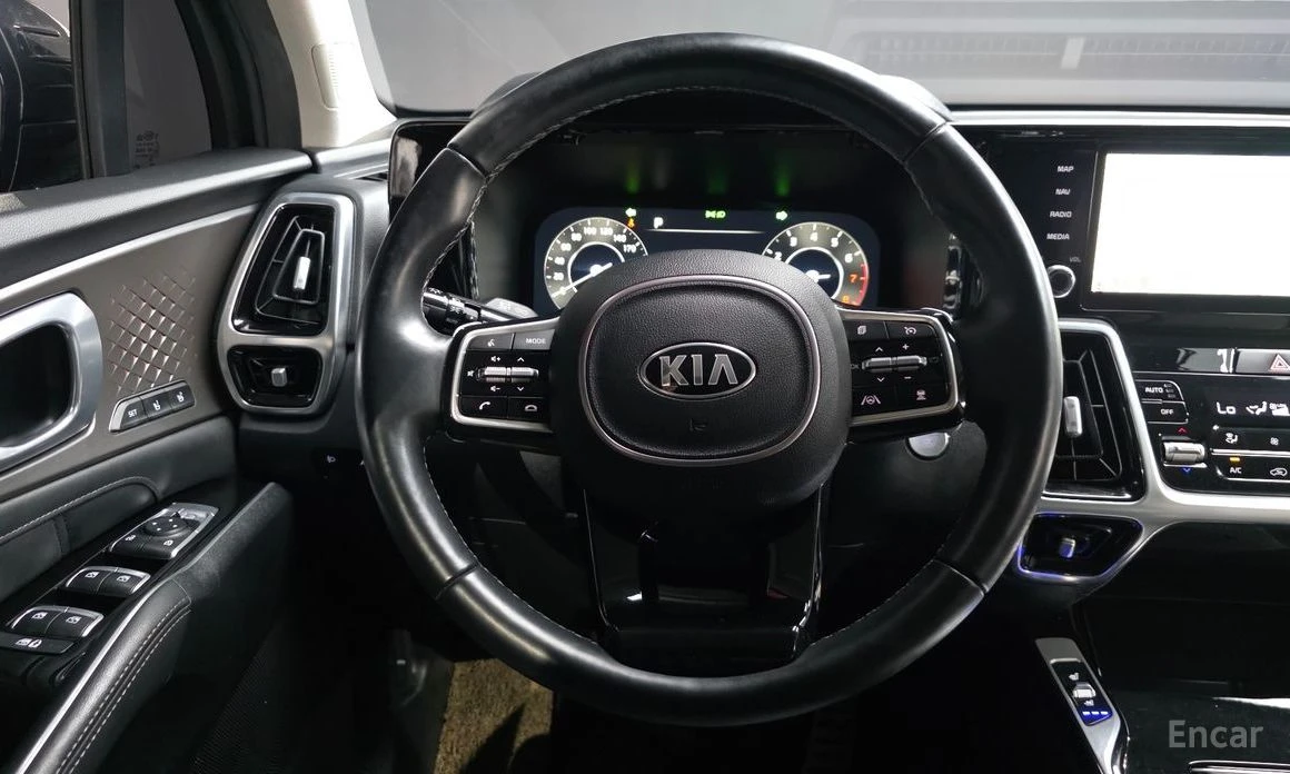 Kia Sorento, снимка 13 - Автомобили и джипове - 55776062