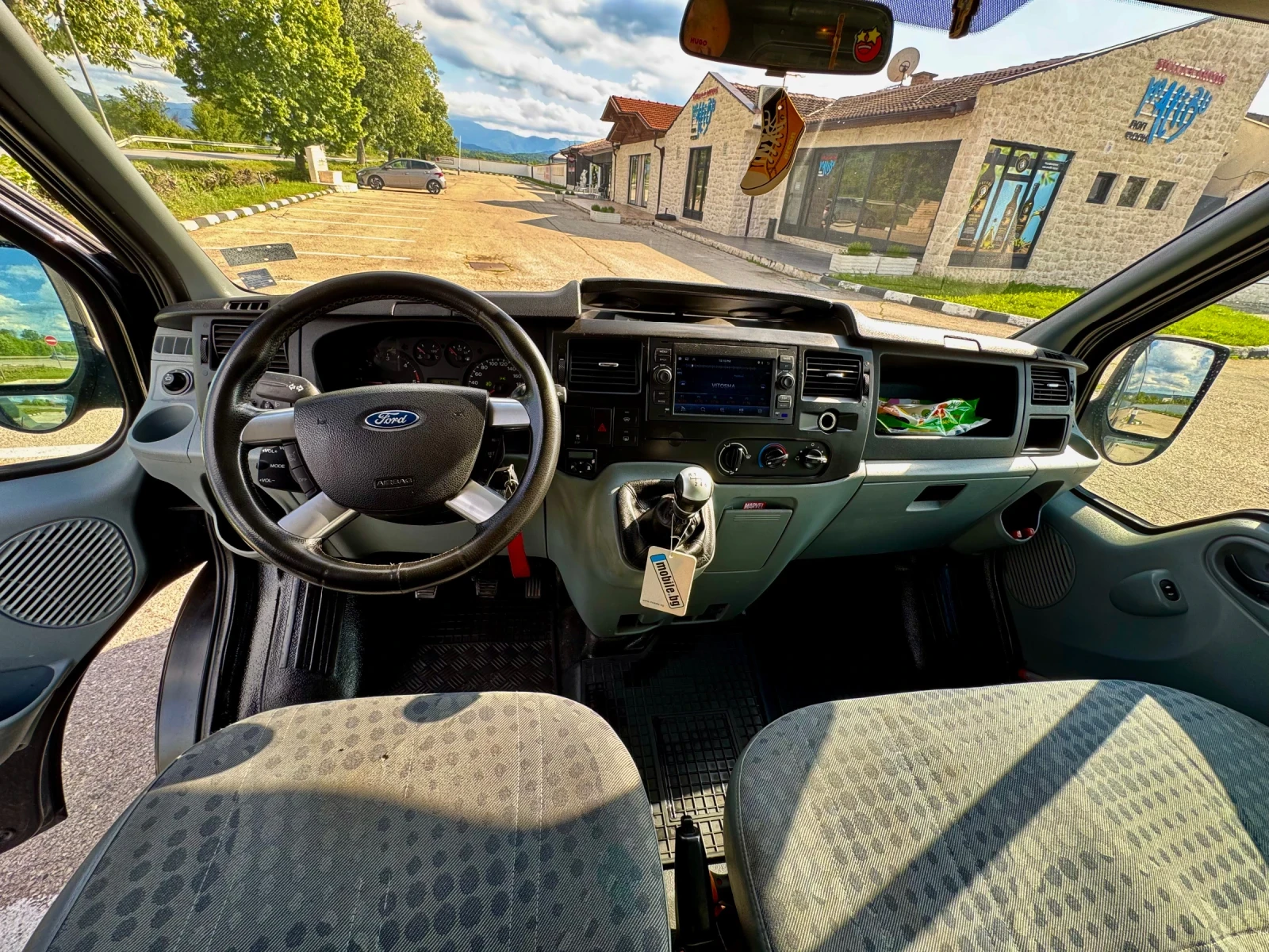 Ford Transit 2.2TDCI6скорости КЛИМАТИК* ПЕЧКА* ТЕМПОМАТ* НАВИГА - изображение 9