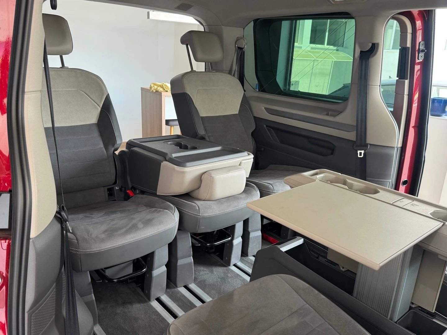 VW Multivan Style L 1.4 eHybrid - изображение 10