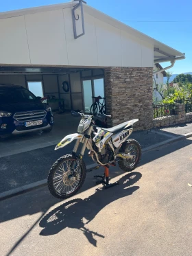     Husqvarna FE