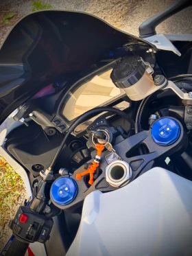 Обява за продажба на Honda Cbr Cbr1000rr ABS ~17 500 лв. - изображение 4 | Auto.bg Обява за продажба на Honda Cbr Cbr1000rr ABS ~17 500 лв. - изображение 4