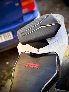 Обява за продажба на Honda Cbr Cbr1000rr ABS ~17 500 лв. - изображение 10 | Auto.bg Обява за продажба на Honda Cbr Cbr1000rr ABS ~17 500 лв. - изображение 10
