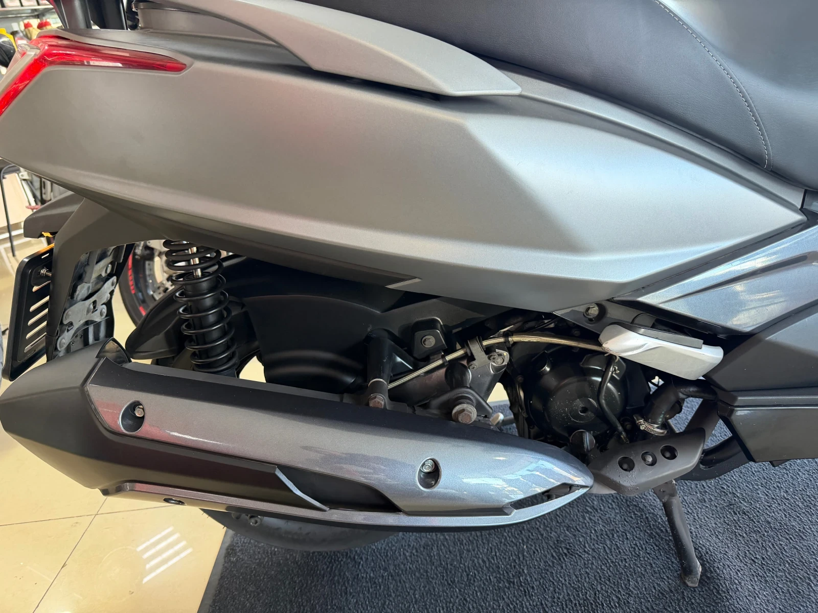 Kymco Downtown 350ABS - изображение 5