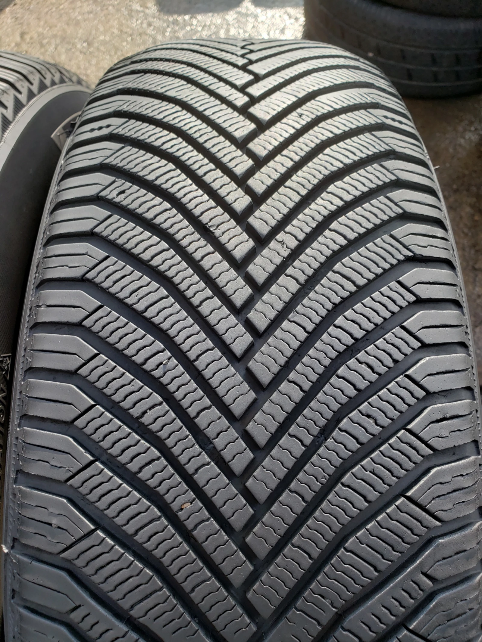  225/60R18 | Mobile.bg   1