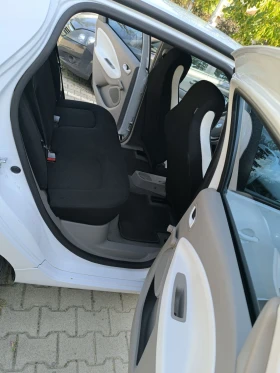 Обява за продажба на Renault Zoe СОБСТВЕНА БАТЕРИЯ ~15 750 лв. - изображение 8