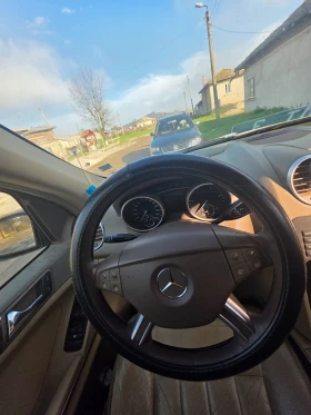 Mercedes-Benz 320, снимка 6