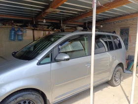 VW Touran 2.0 ecofuel със газова уредба - 2300 € / 4498.41 лв. - 26781388 5