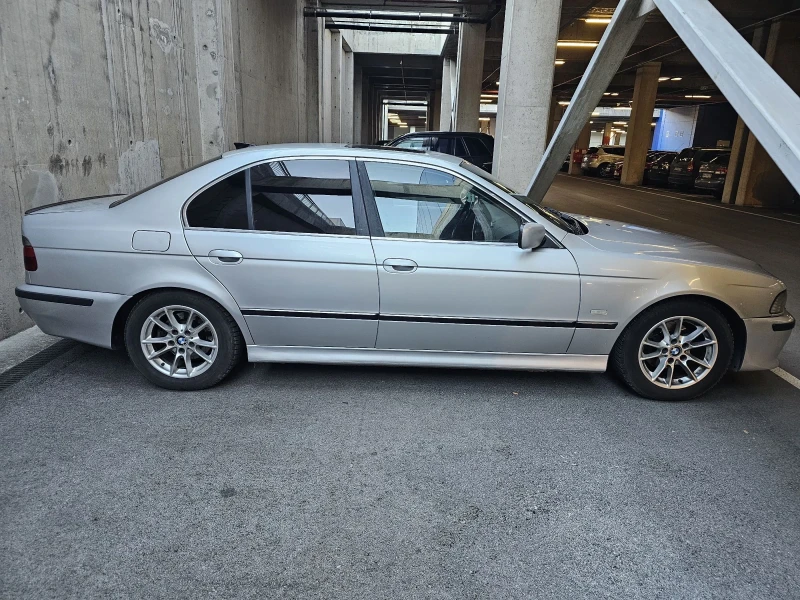 BMW 528 E39, снимка 4 - Автомобили и джипове - 48536672