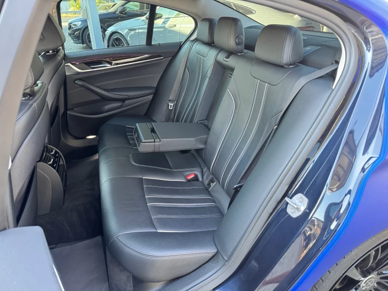 BMW 530 i#XDRVE#M-PACK#FACELIFT#DISTRONIC#CAMERA#134100KM, снимка 11 - Автомобили и джипове - 50922924