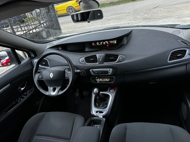 Renault Scenic 1.5DCI ИТАЛИЯ EURO 6B, снимка 13 - Автомобили и джипове - 52555182