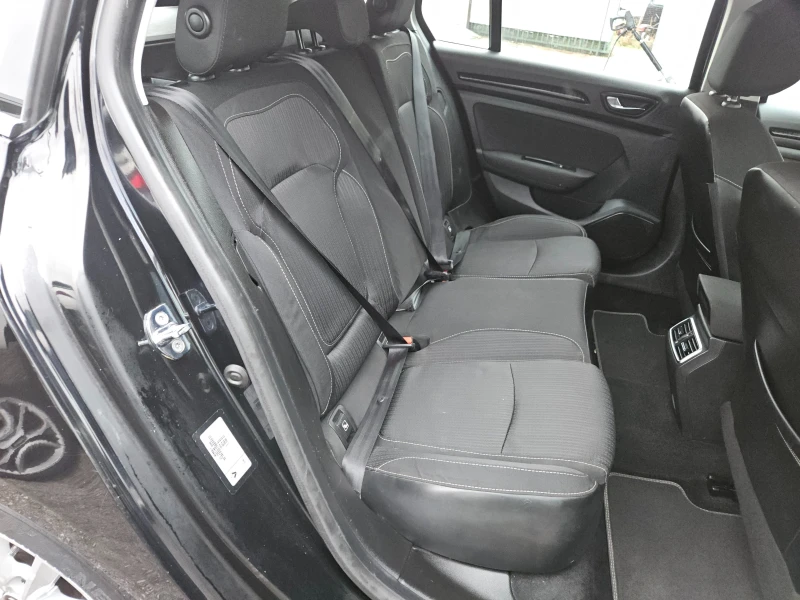 Renault Megane 1.5DCI/SPORTER/BLACK FRIDAY/6ск/LED/ACC/БЛУТУТ/EU6, снимка 16 - Автомобили и джипове - 52575661