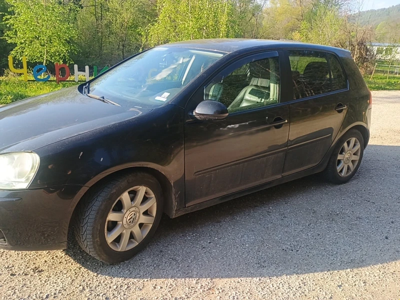 VW Golf 5, снимка 3 - Автомобили и джипове - 52590857