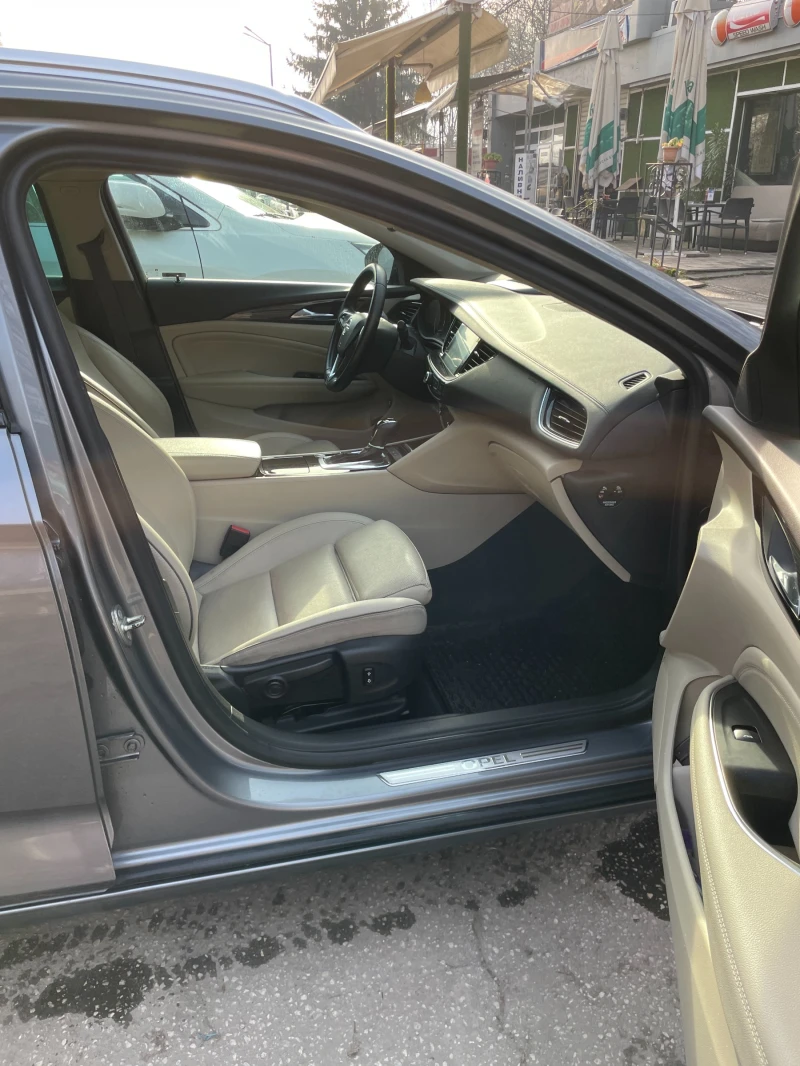 Opel Insignia 2000, снимка 8 - Автомобили и джипове - 52838592