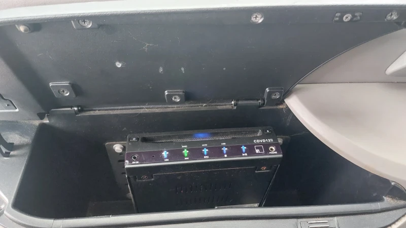 Mitsubishi Grandis Газ/бенин БРЦ, снимка 15 - Автомобили и джипове - 53045939