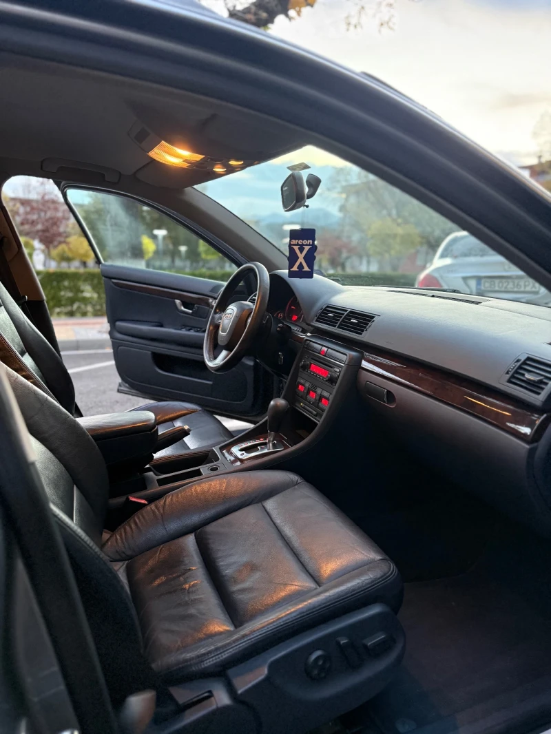 Audi A4, снимка 4 - Автомобили и джипове - 53165877