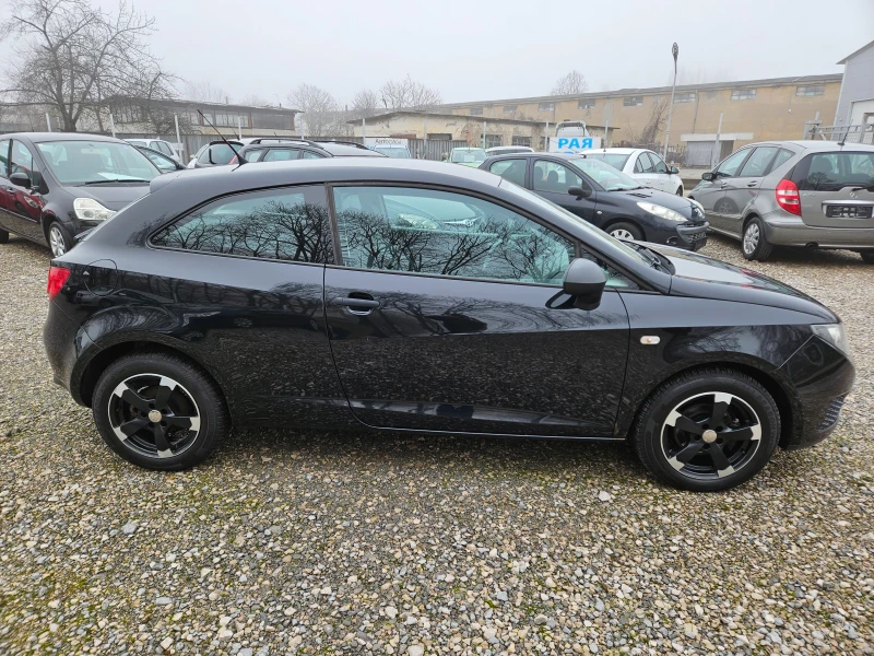 Seat Ibiza 1.6 90кс.FACELIFT, снимка 2 - Автомобили и джипове - 53455510