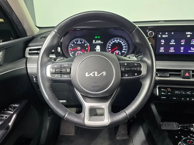 Kia K5 2.0 Prestige, снимка 13 - Автомобили и джипове - 55738970