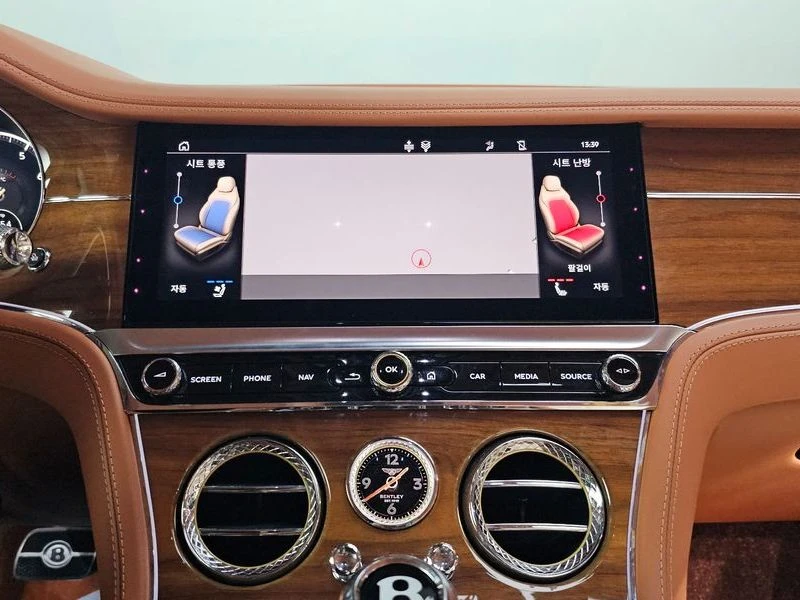 Bentley Continental 4.0 CVD Automatic КРАЙНА ЦЕНА: 117843 EUR !!!РЕАЛН, снимка 14 - Автомобили и джипове - 55967612