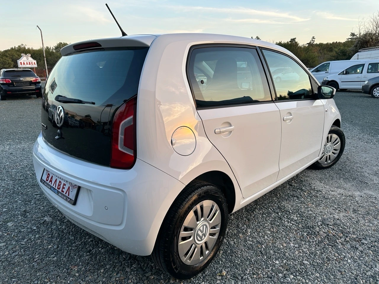 VW Up *1.0i*68PS*NAVI*EURO5b* - изображение 4