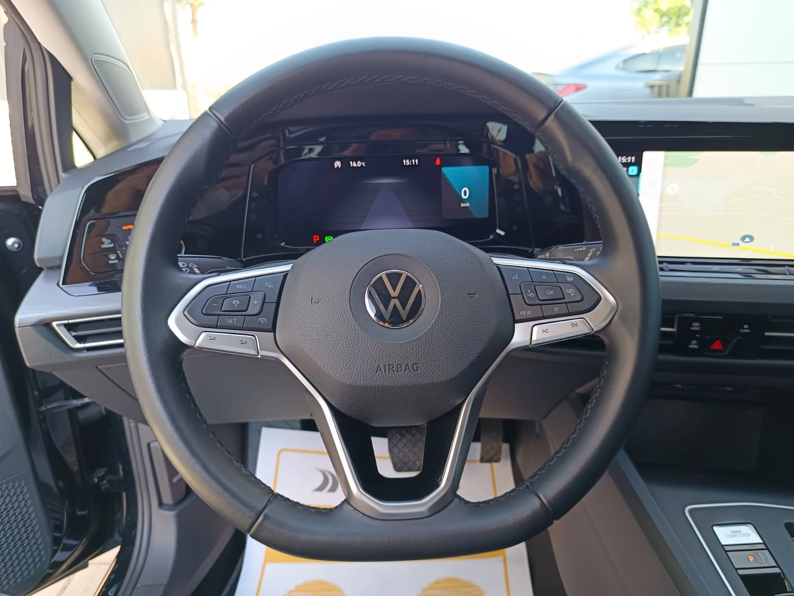 VW Golf VIII 2.0 TDI 150 к.с. DSG - изображение 8