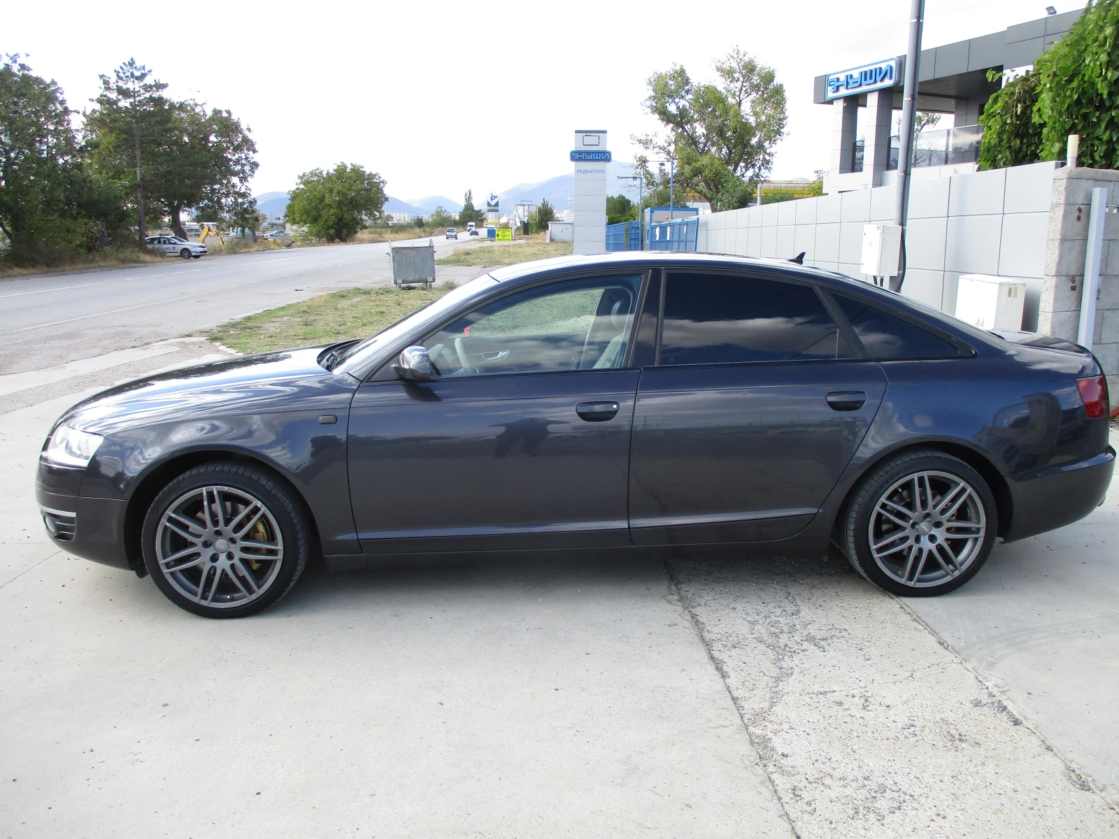 Audi A6 3.2/ГАЗ-БЕНЗИН/4х4/255кс./КАТО НОВА - изображение 7
